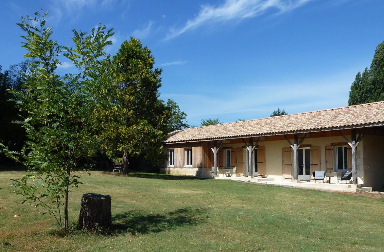 Au Petit Grain Bed & Breakfast Coutures  Exterior foto